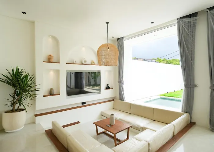 Blanca Karma * Uluwatu