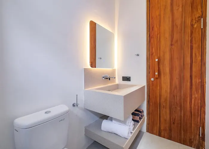 Blanca Karma Villa *